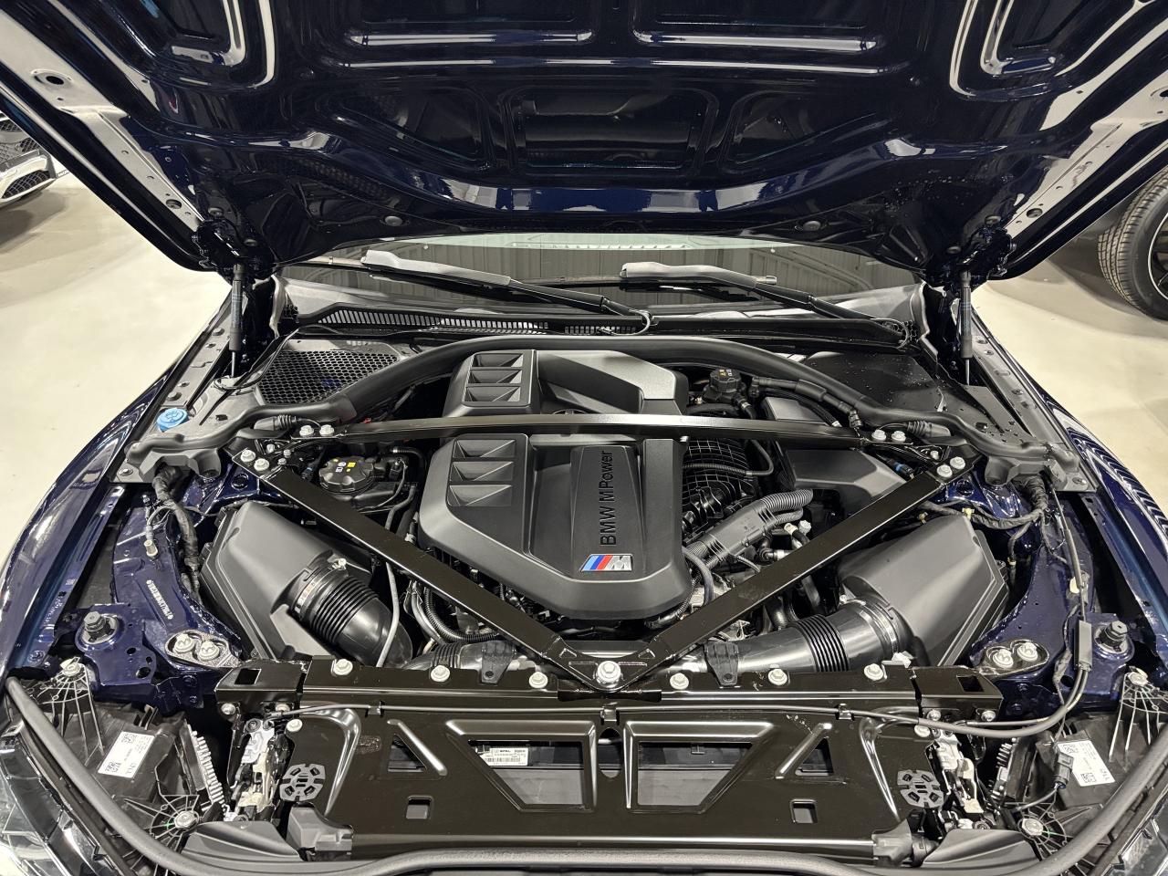 2026 BMW M4 COUPE|RWD|MANUAL| NO LUX TAX |CARBONROOF|HUD|NAV|+ Photo2