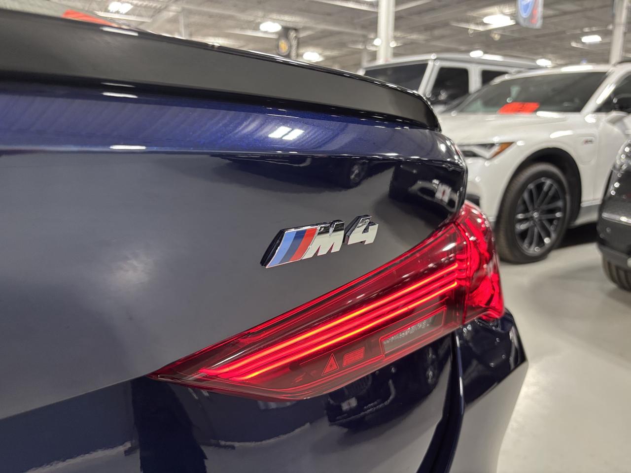 2026 BMW M4 COUPE|RWD|MANUAL| NO LUX TAX |CARBONROOF|HUD|NAV|+ Photo