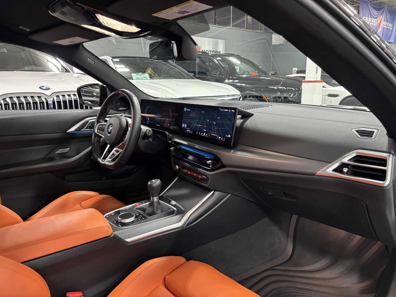 2026 BMW M4 COUPE|RWD|MANUAL| NO LUX TAX |CARBONROOF|HUD|NAV|+ Photo