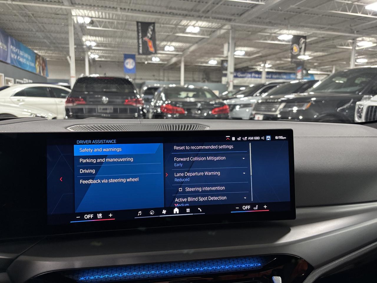 2026 BMW M4 COUPE|RWD|MANUAL| NO LUX TAX |CARBONROOF|HUD|NAV|+ Photo