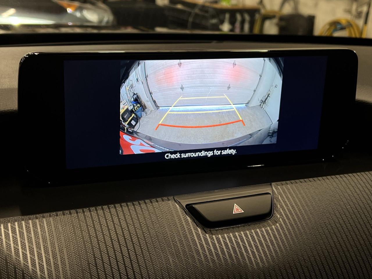 2025 Mazda CX-70 AWD | HTD LEATHER | SUNROOF |CARPLAY | 17IN ALLOYS Photo