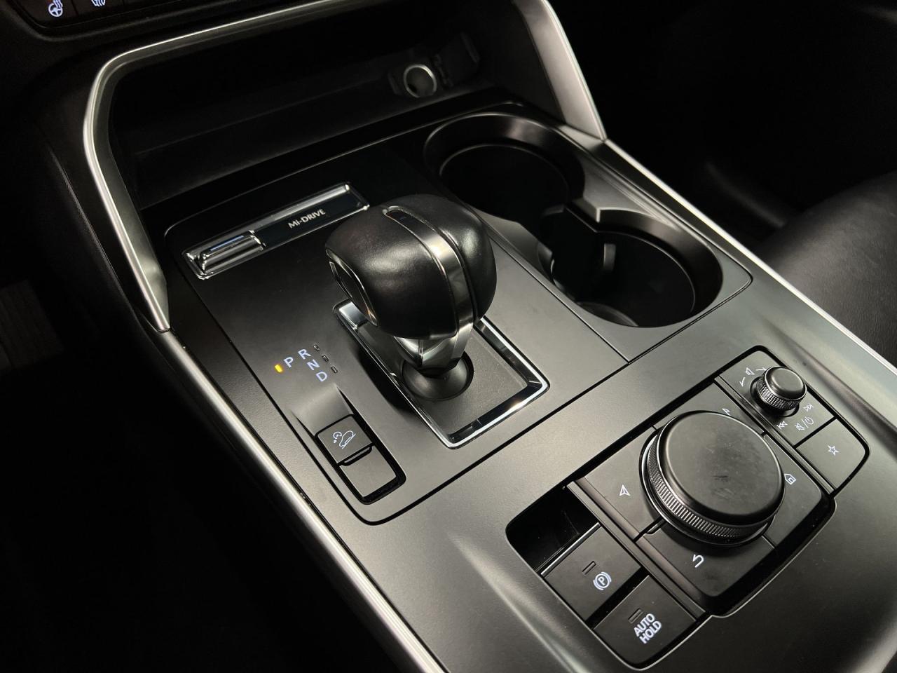 2025 Mazda CX-70 AWD | HTD LEATHER | SUNROOF |CARPLAY | 17IN ALLOYS Photo