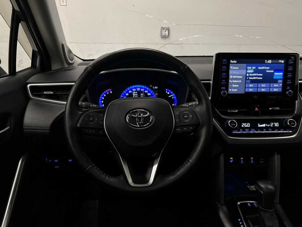 2022 Toyota Corolla Cross XLE AWD | HTD LEATHER | SUNROOF | CARPLAY | ALLOYS Photo