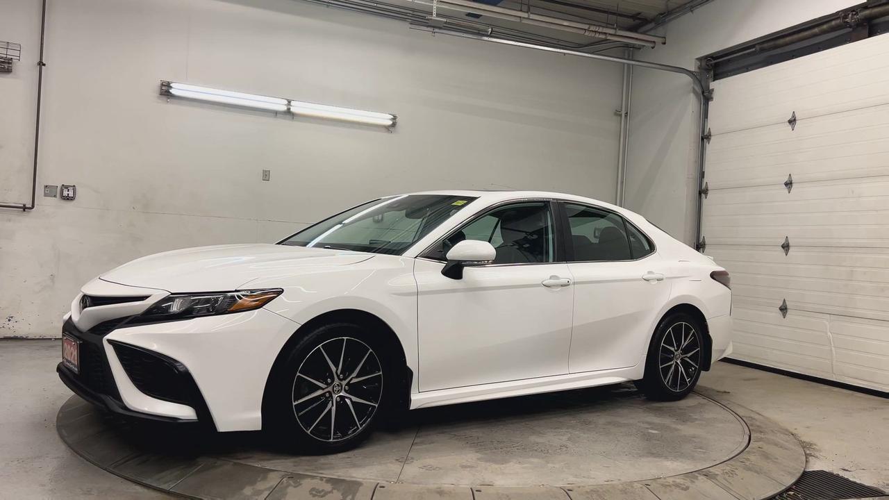 2021 Toyota Camry SE AWD | HTD LEATHER | SUNROOF | CARPLAY | ALLOYS Photo