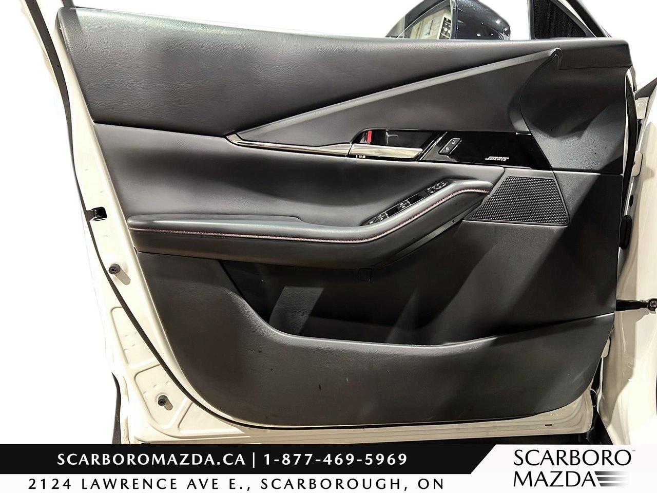 2025 Mazda CX-30 GT Photo