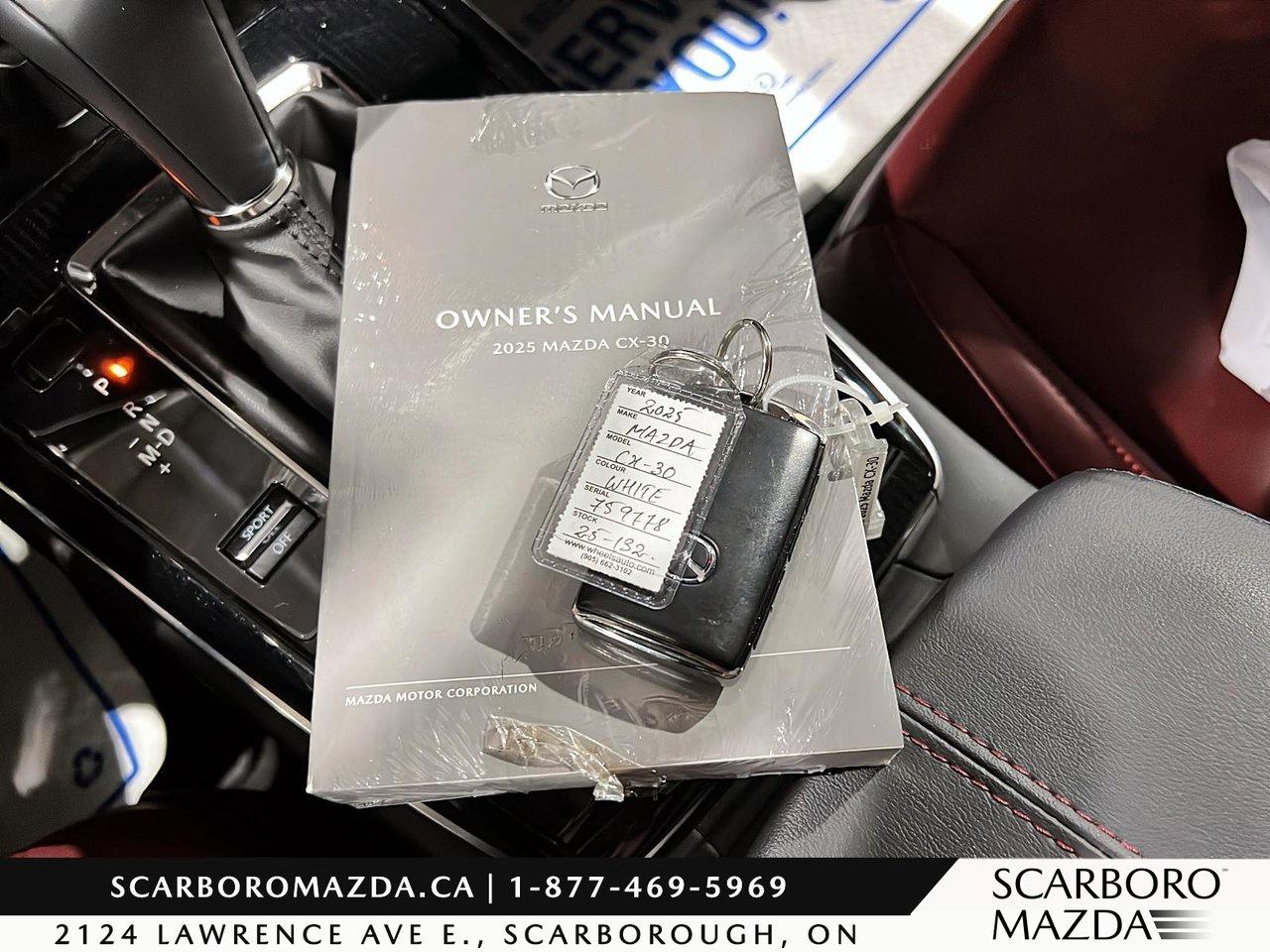 2025 Mazda CX-30 GT Photo