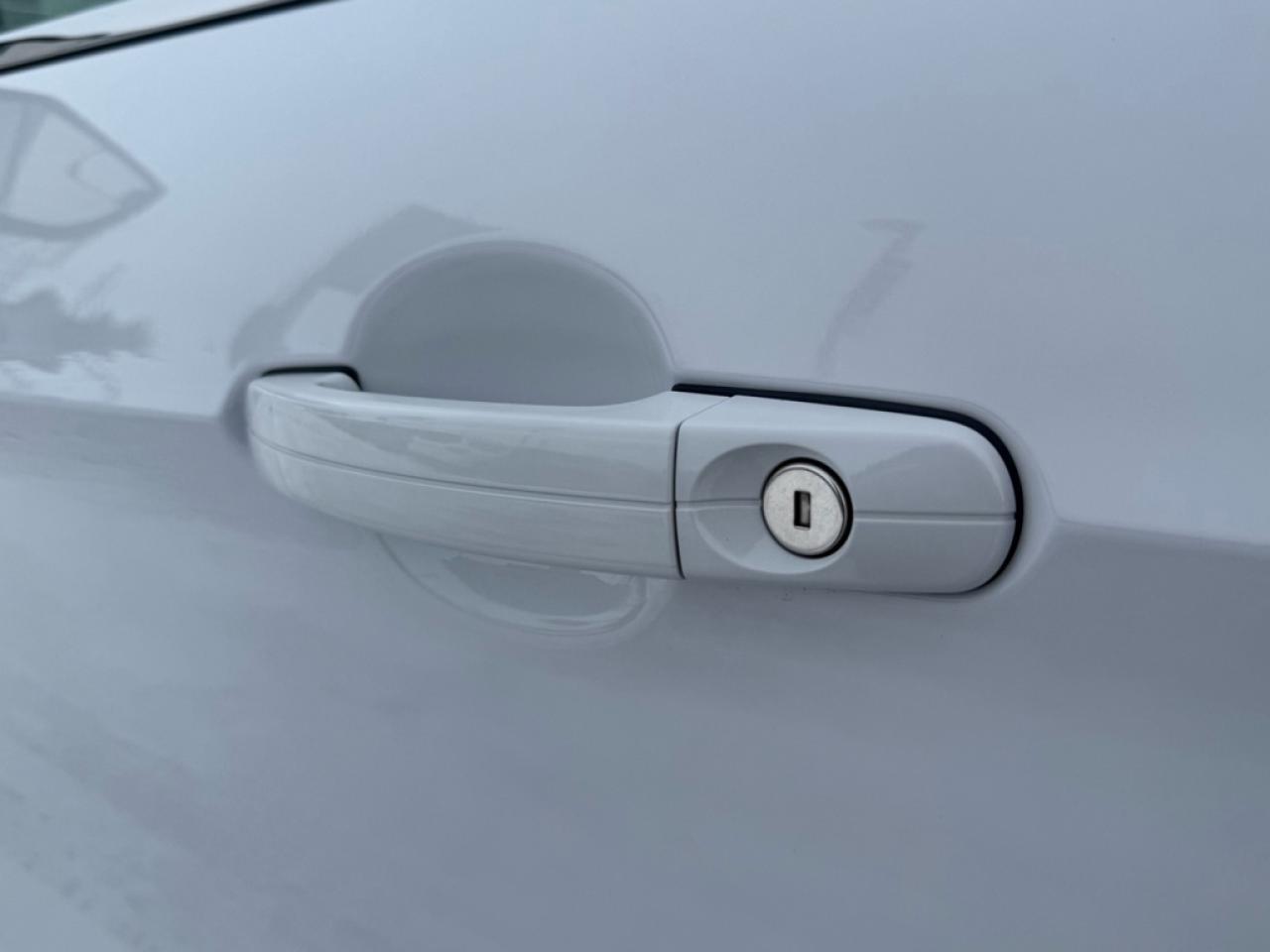 2018 Ford Escape SEL  - Leather Seats -  SYNC 3 - $59.65 /Wk Photo