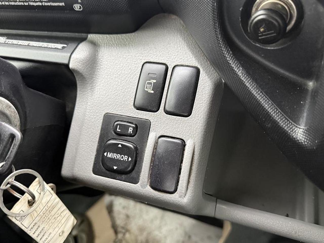 13373084