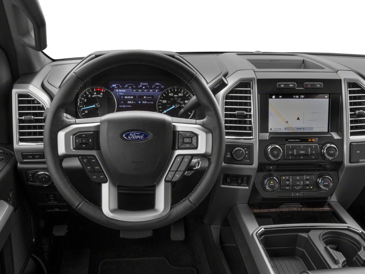 2018 Ford F-350 Super Duty SRW Lariat Photo3