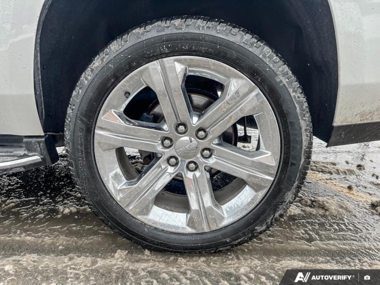 2019 GMC Yukon SLT  SLT, 4WD, SUNROOF, 5.3 V8 Photo