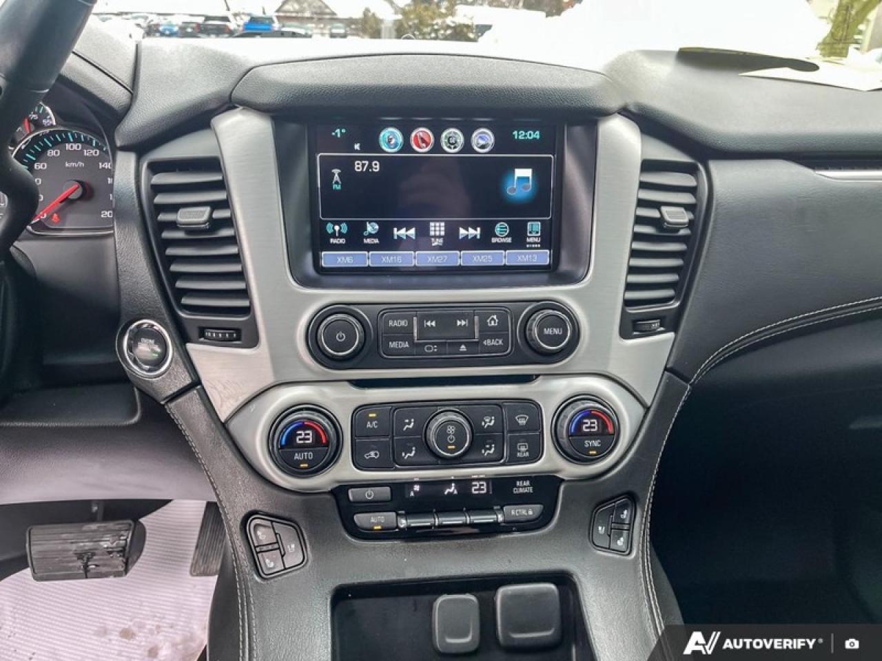 2019 GMC Yukon SLT  SLT, 4WD, SUNROOF, 5.3 V8 Photo