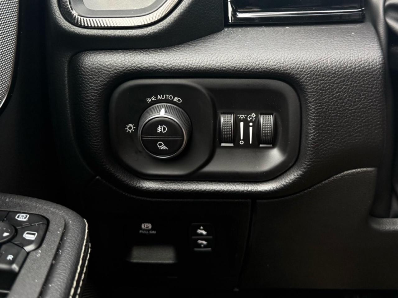 2026 RAM 1500 Rebel  -  Navigation -  Apple CarPlay Photo