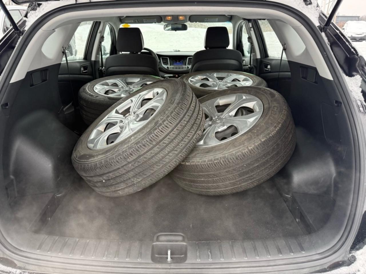 2018 Hyundai Tucson 2.0L FWD  - Heated Seats -  Bluetooth Photo