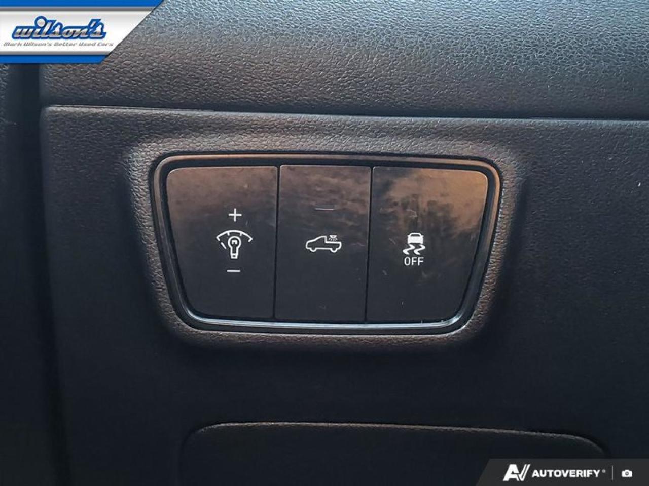 2023 Hyundai Santa Cruz Preferred AWD | Heated Wheel + Seats | Nav | Remote Start | CarPlay + Android | Rear Cam & More ! Photo