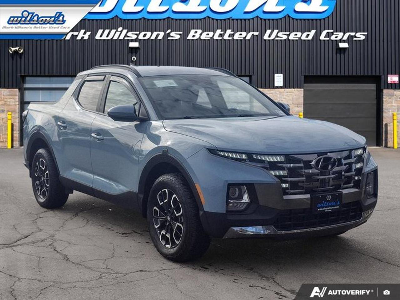 2023 Hyundai Santa Cruz Preferred AWD | Heated Wheel + Seats | Nav | Remote Start | CarPlay + Android | Rear Cam & More ! Photo