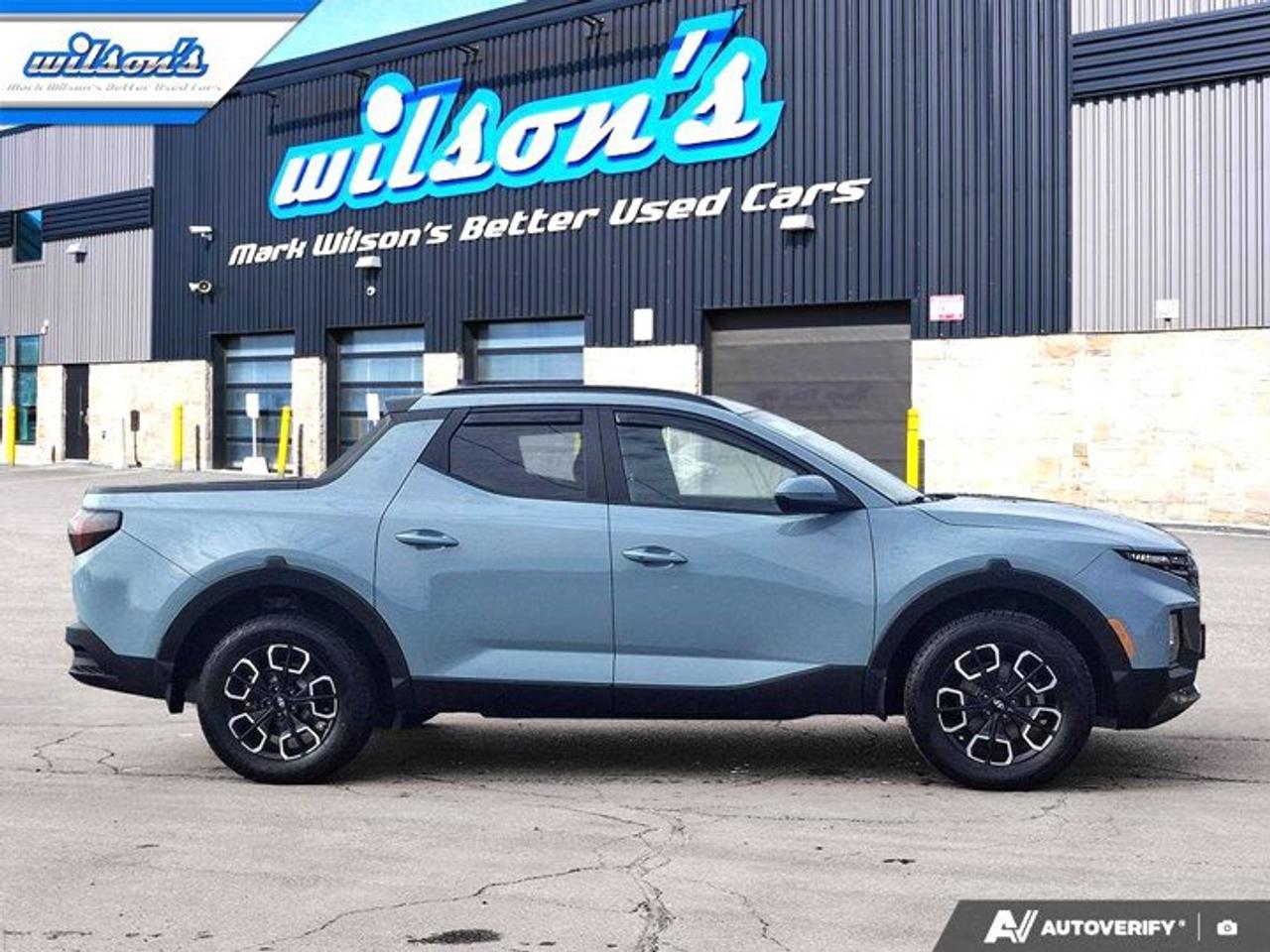2023 Hyundai Santa Cruz Preferred AWD | Heated Wheel + Seats | Nav | Remote Start | CarPlay + Android | Rear Cam & More ! Photo