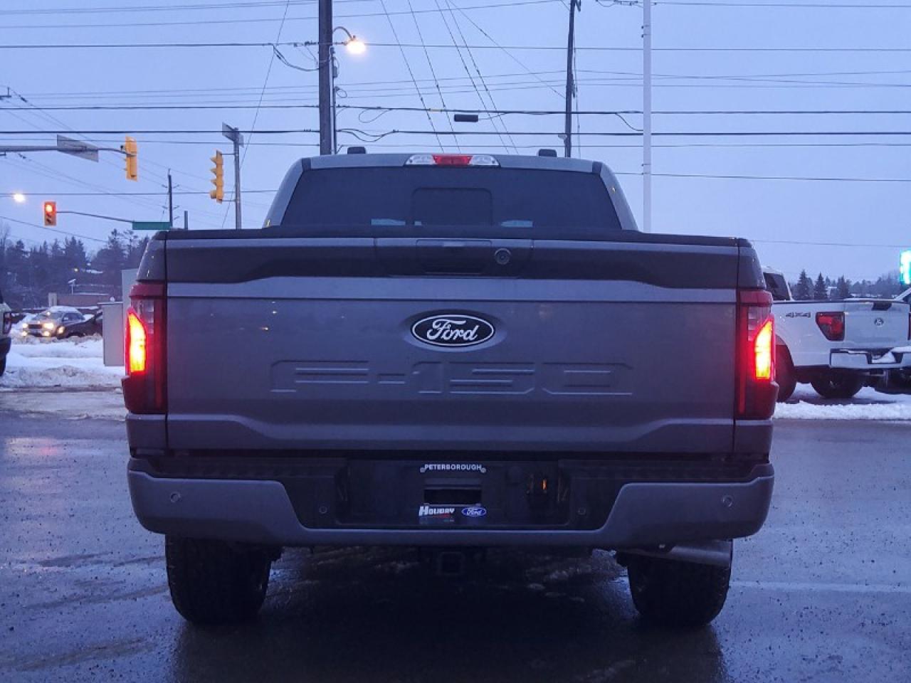 2025 Ford F-150 XLT Photo4