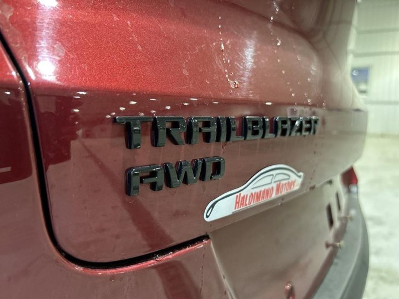 2022 Chevrolet TrailBlazer AWD 4dr RS Photo