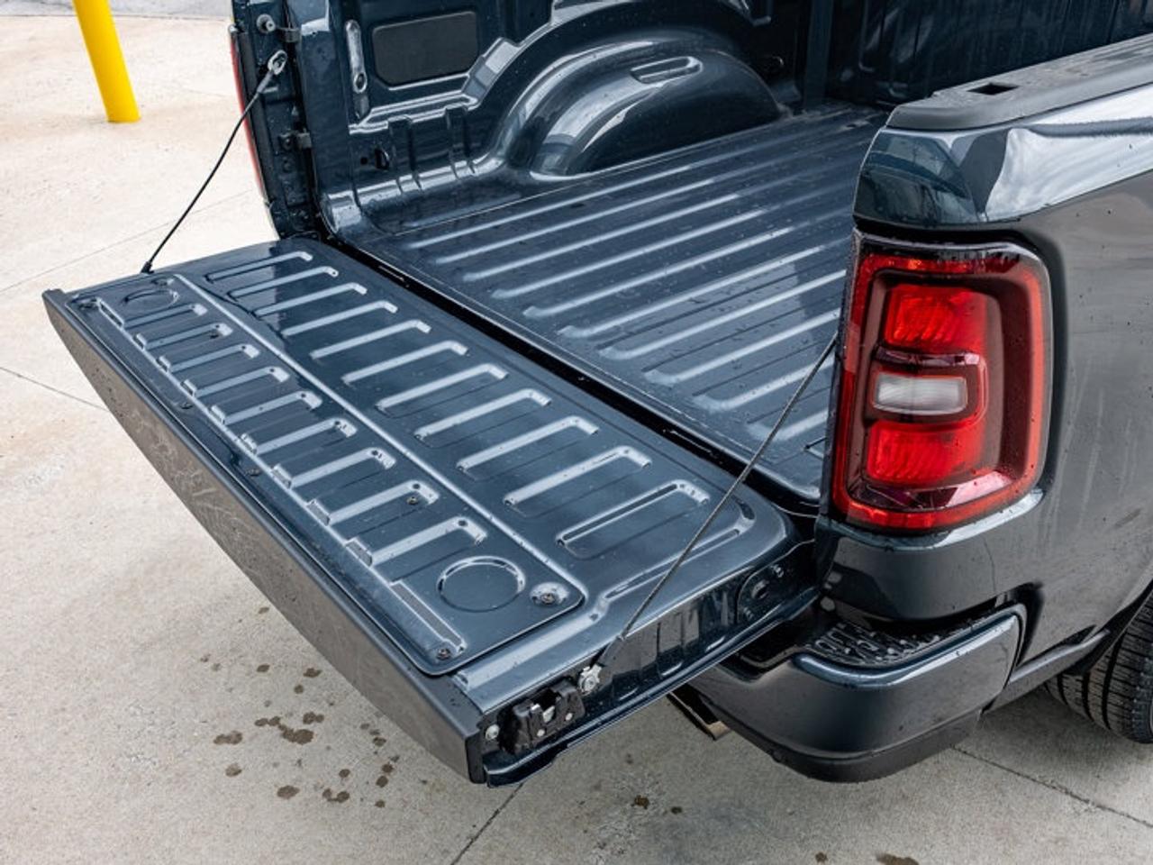 2026 RAM 1500 SPORT Photo