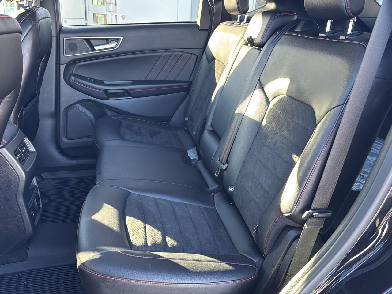 2021 Ford Edge ST Line Photo