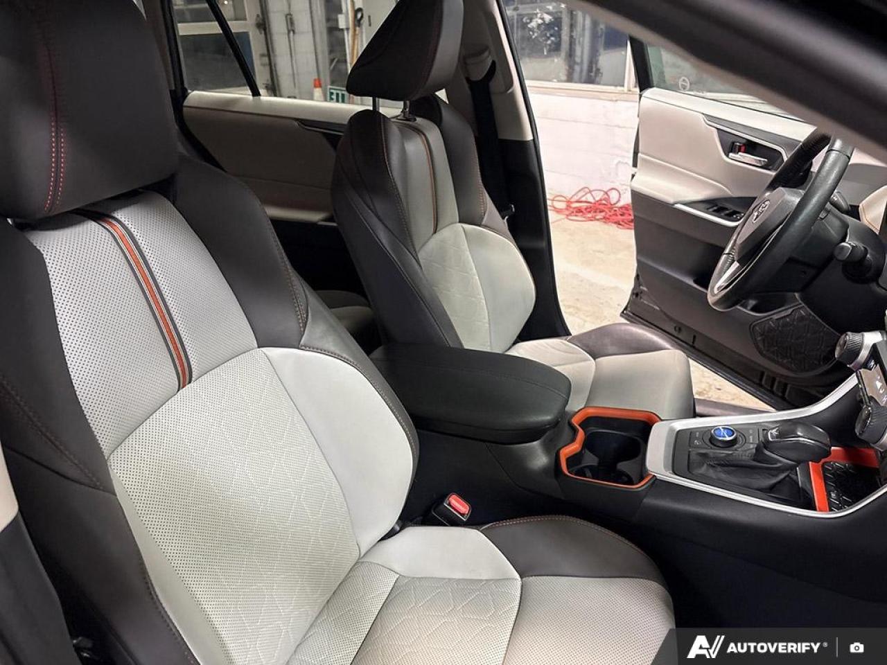 2019 Toyota RAV4 AWD TRAIL  - SofTex Seats -  Cooled Seats Photo