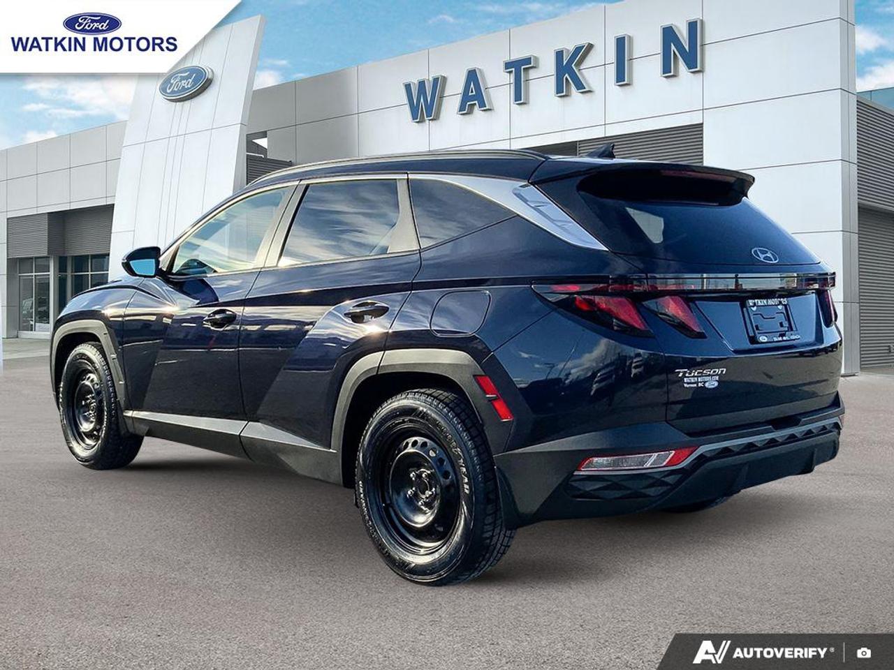 2022 Hyundai Tucson PREFERRED FWD Photo2