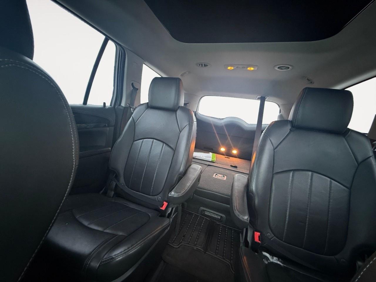 2016 Buick Enclave AWD 4dr Leather Photo