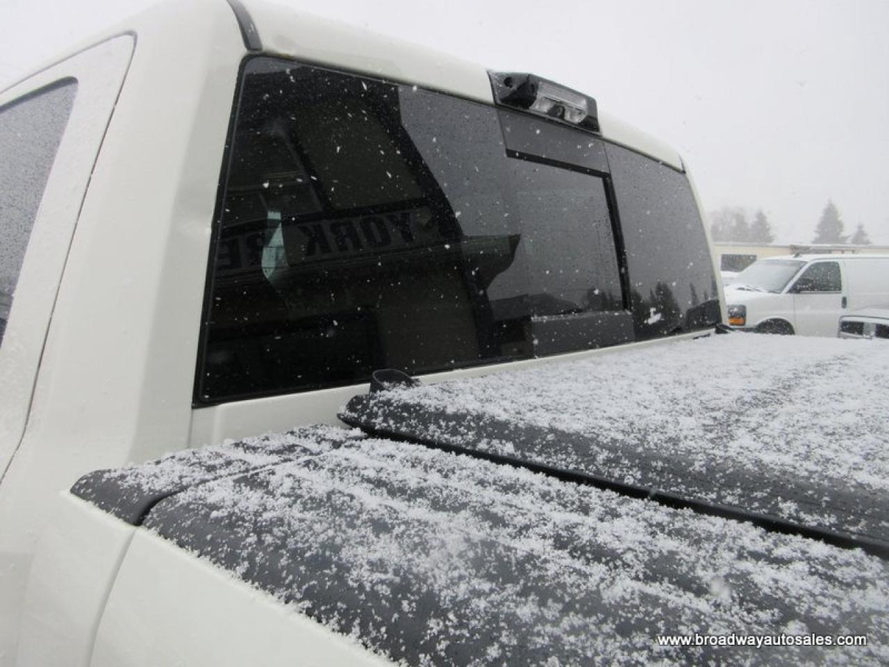 2023 RAM 2500 3/4-TON LIMITED-EDITION 5 PASSENGER 6.7L - CUMMINS.. 4X4..CREW-CAB.. 6.6-BOX.. NAVIGATION.. POWER SUNROOF.. LEATHER.. HEATED SEATS & WHEEL.. Photo