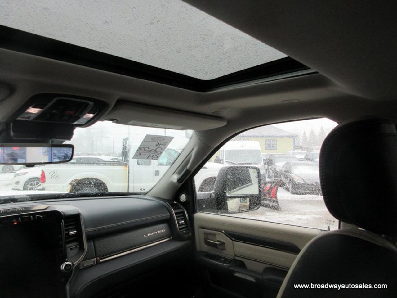 2023 RAM 2500 3/4-TON LIMITED-EDITION 5 PASSENGER 6.7L - CUMMINS.. 4X4..CREW-CAB.. 6.6-BOX.. NAVIGATION.. POWER SUNROOF.. LEATHER.. HEATED SEATS & WHEEL.. Photo