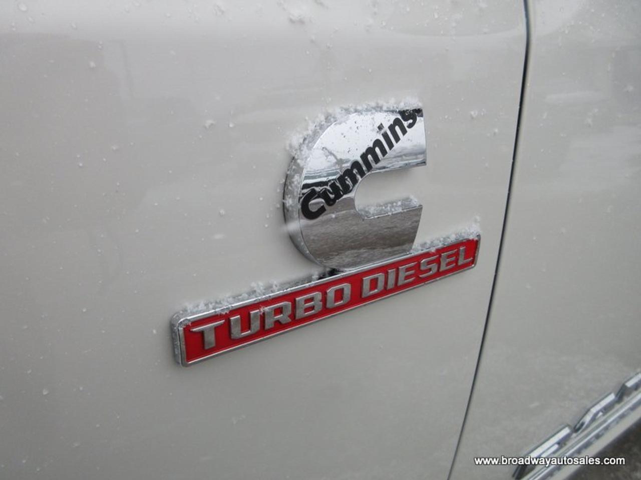 2023 RAM 2500 3/4-TON LIMITED-EDITION 5 PASSENGER 6.7L - CUMMINS.. 4X4..CREW-CAB.. 6.6-BOX.. NAVIGATION.. POWER SUNROOF.. LEATHER.. HEATED SEATS & WHEEL.. Photo