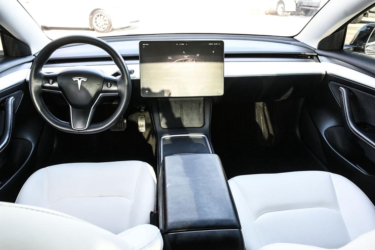 2023 Tesla Model 3 Base Photo