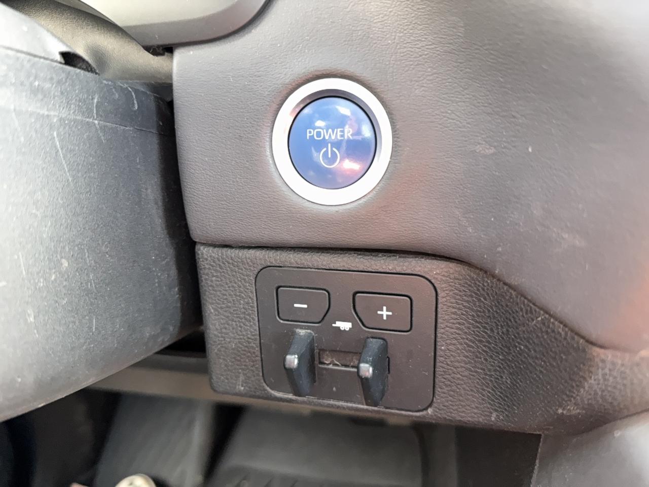 2023 Toyota Tundra Platinum Photo