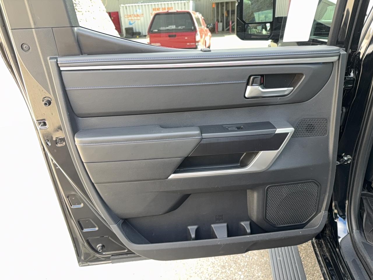 2023 Toyota Tundra Platinum Photo