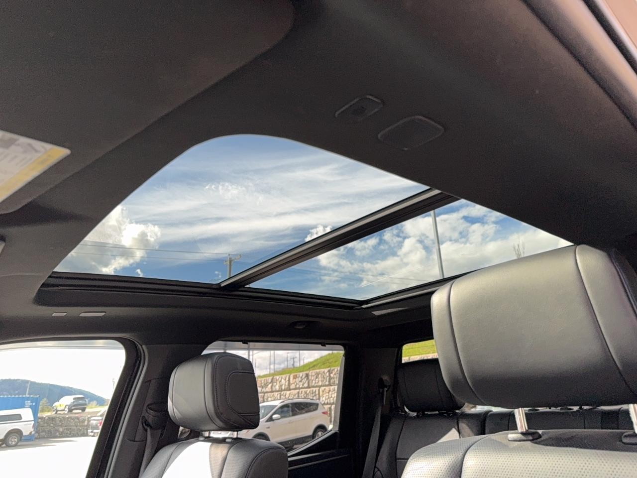 2023 Toyota Tundra Platinum Photo