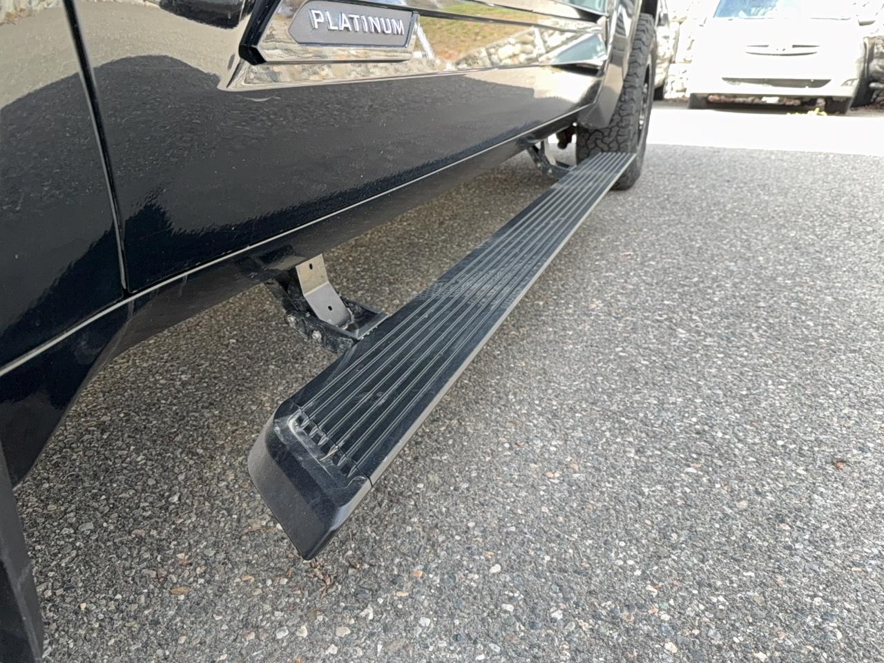 2023 Toyota Tundra Platinum Photo