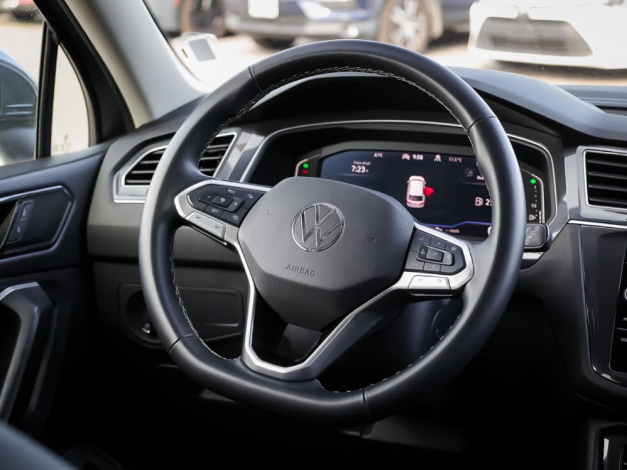 2024 Volkswagen Tiguan Comfortline  - Power Liftgate Photo