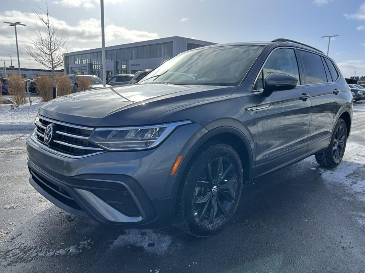 2024 Volkswagen Tiguan Comfortline  - Power Liftgate Photo