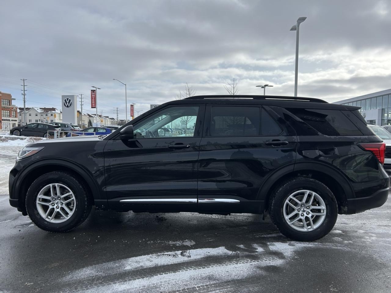 2025 Ford Explorer Active  - Heated Seats Photo