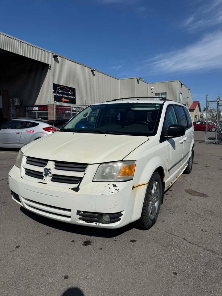 2010 Dodge Grand Caravan SXT - Photo #1