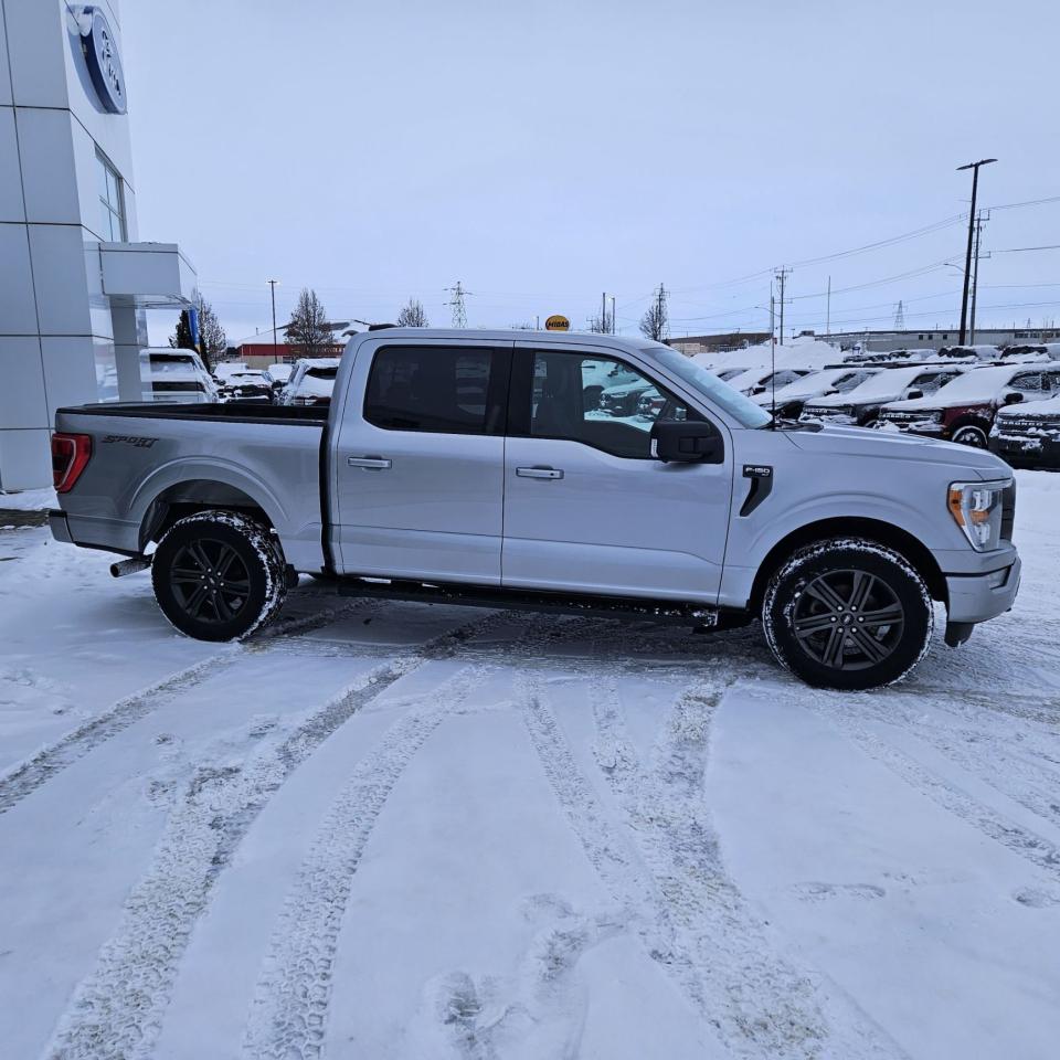 2022 Ford F-150 SPORT PACK, HEATED SEATS, TOW, 302A Photo