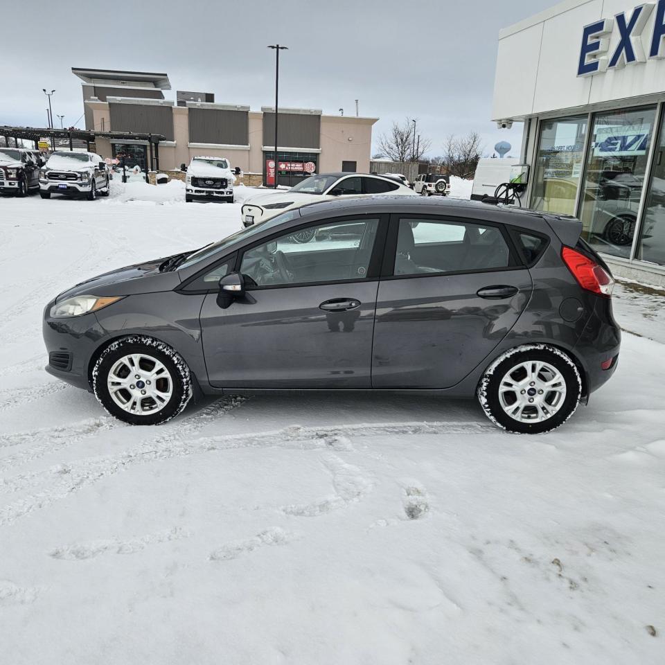 2017 Ford Fiesta SE HATCH, MANUAL, AS TRADED Photo