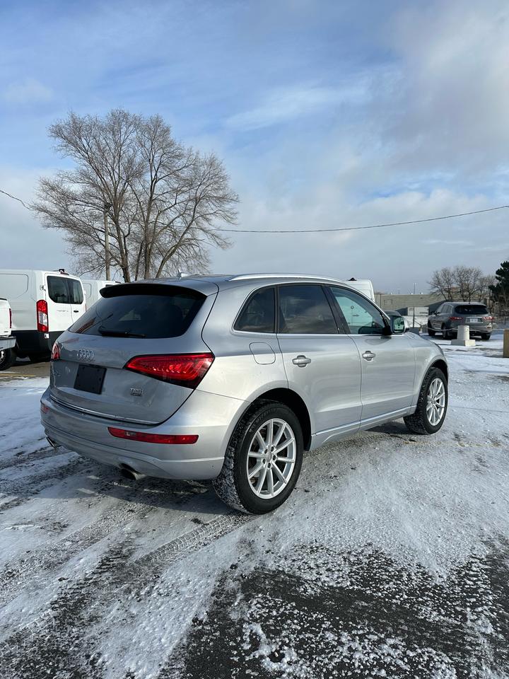 2017 Audi Q5 2.0T Technik - Photo #5