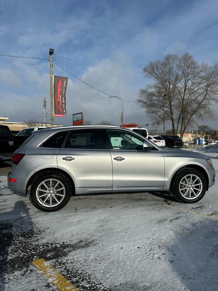 2017 Audi Q5 2.0T Technik - Photo #6
