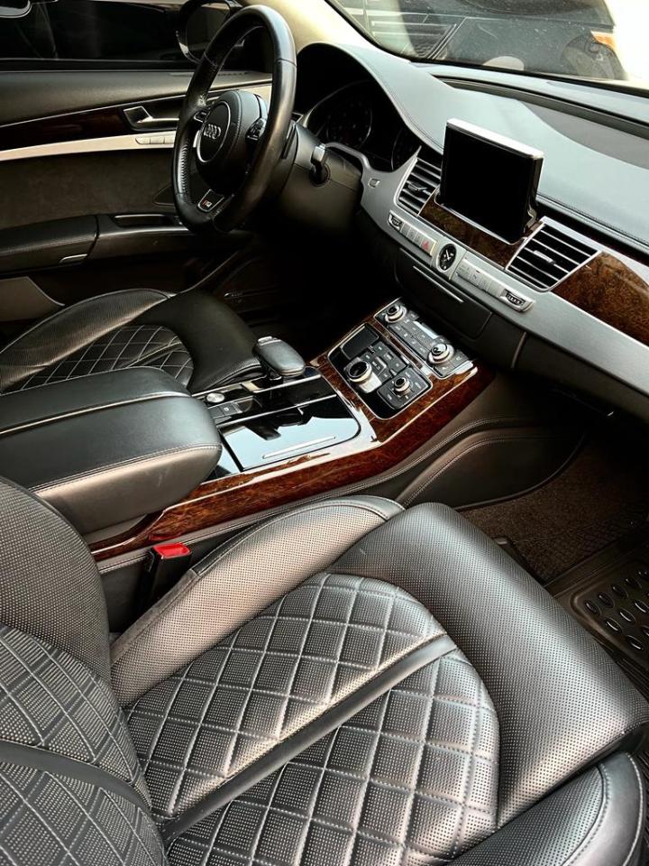 2011 Audi A8 Quattro Premium Photo