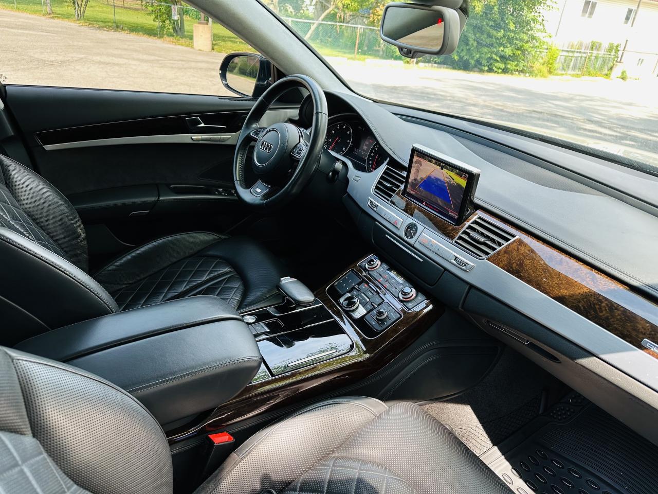 2011 Audi A8 Quattro Premium Photo