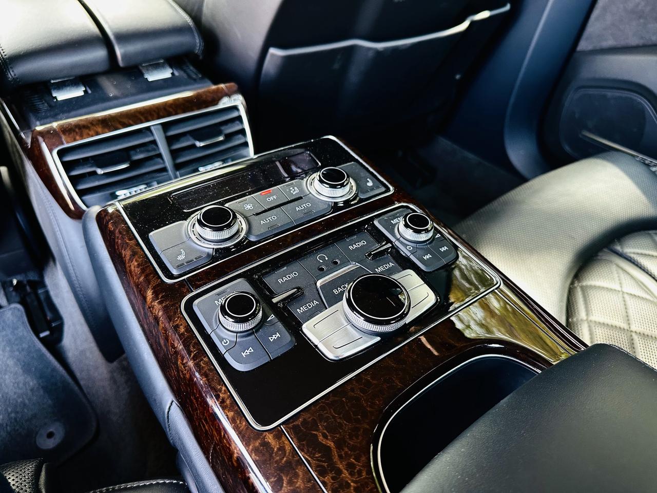 2011 Audi A8 Quattro Premium Photo