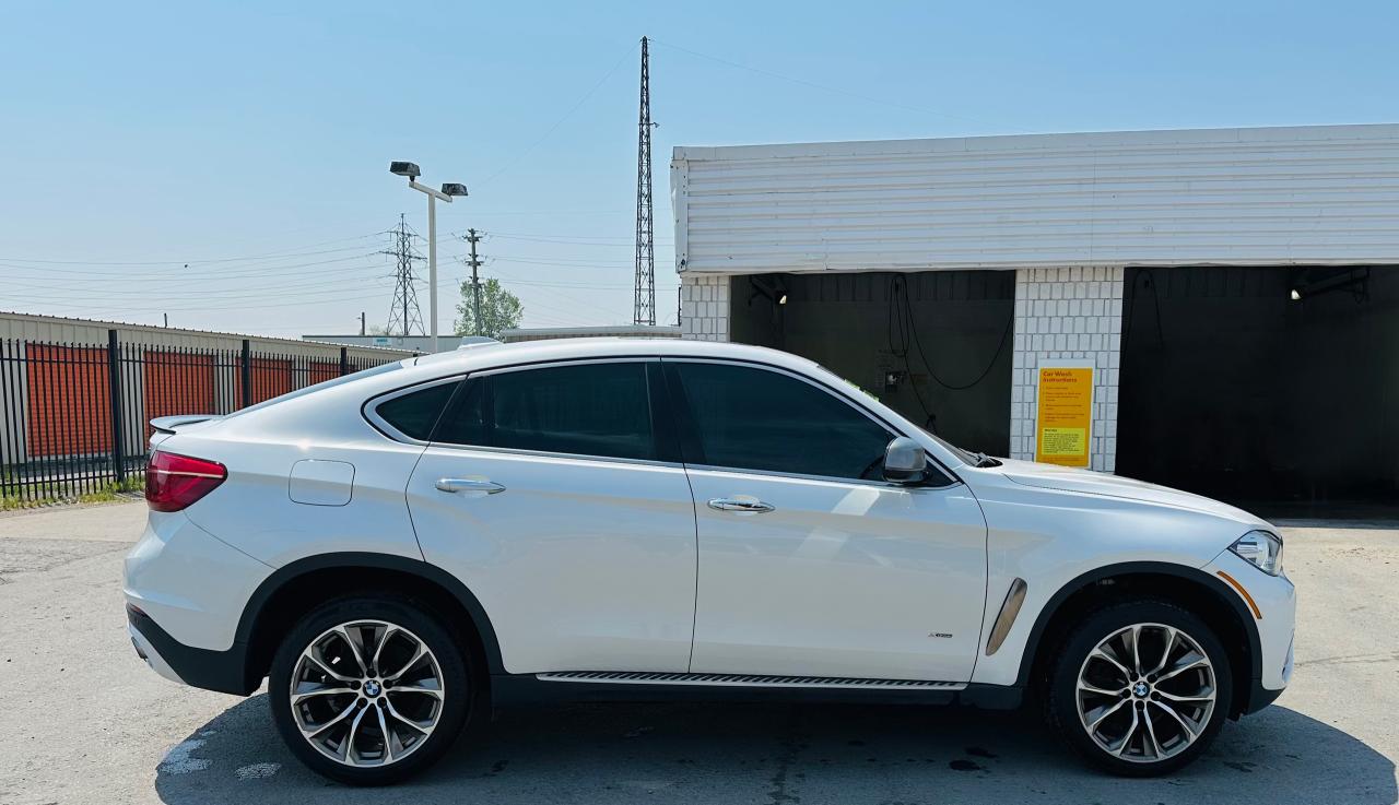 2016 BMW X6 xDrive 35i TwinPower Turbo Photo