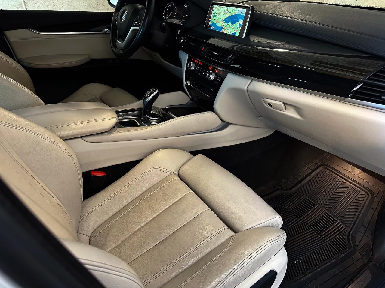2016 BMW X6 xDrive 35i TwinPower Turbo Photo