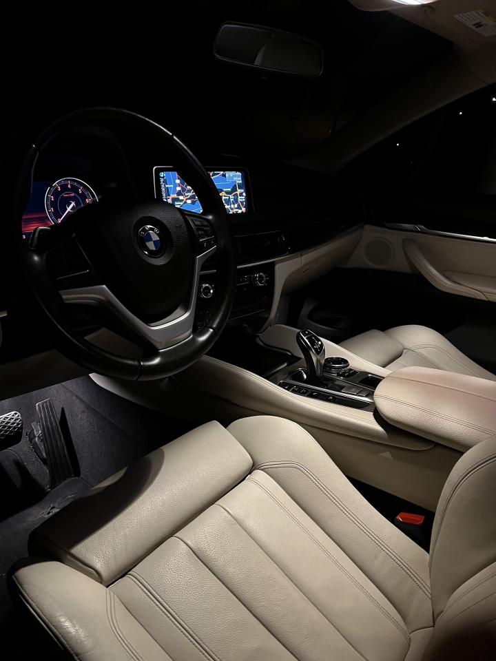 2016 BMW X6 xDrive 35i TwinPower Turbo Photo