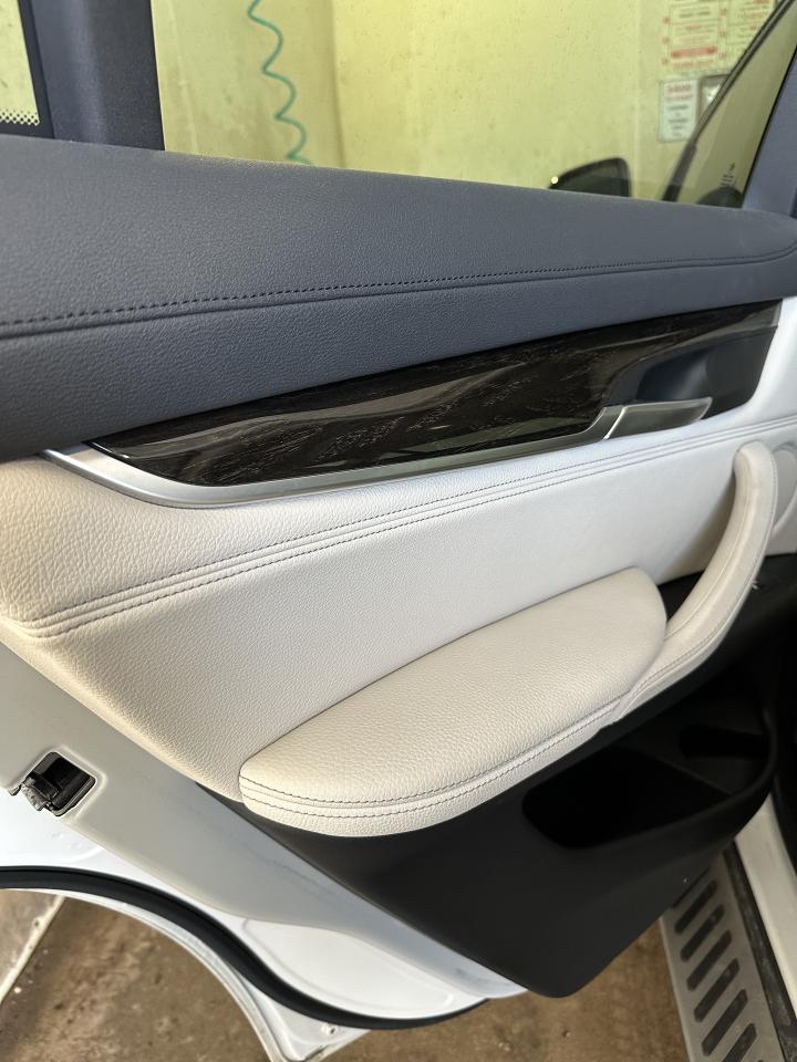 2016 BMW X6 xDrive 35i TwinPower Turbo Photo